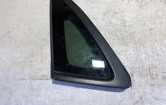 Hyundai Kona I Rear side window 87810J9000