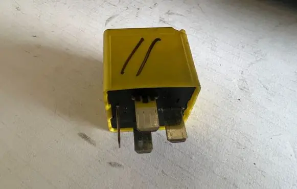Ford Mondeo MK II Other relay 93BG14N089B1B