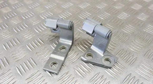 Lexus RX 450H Rear door hinge set 6872048010 6874048010