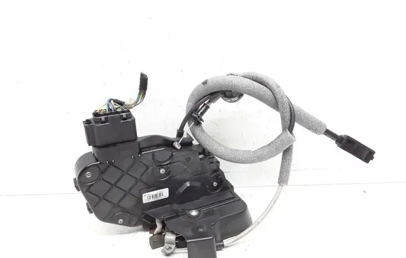 Volvo XC60 Front door lock 30799311