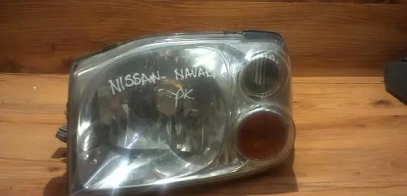 Nissan Navara D40 Headlight/headlamp 10024811