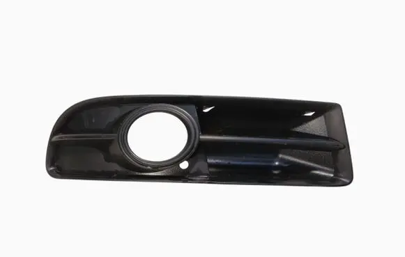 Audi A4 S4 B7 8E 8H Front fog light trim/grill 8E0807682G