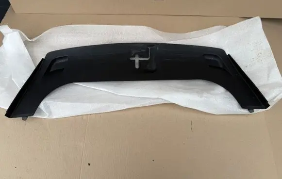 Porsche 911 992 Radiator trim 992863475A 1112103 TPPP020437