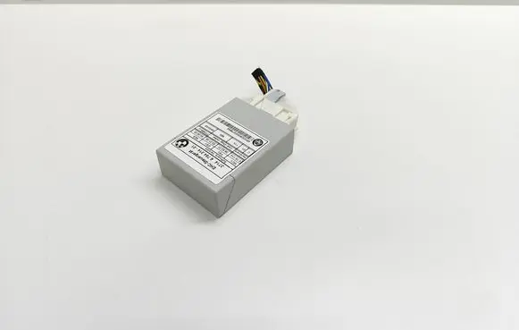BMW 5 E60 E61 Air suspension control unit module (rear) 6784314 678431401 37146784314