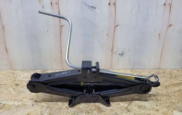 Toyota Prius+ (ZVW40) Lift Jack 