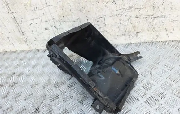 BMW 7 F01 F02 F03 F04 Intercooler air guide/duct channel 7184157