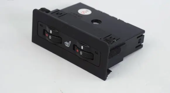Lexus RX 450H Seat heating switch 5883948040
