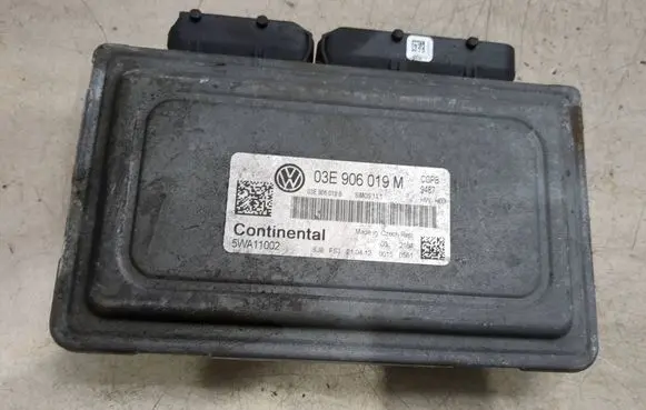 Volkswagen Polo V 6R Engine control unit/module 03E906019M 03E906019B 5WA11002