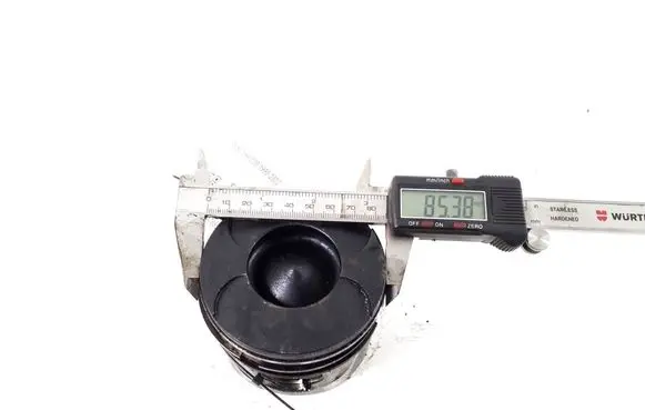Mercedes-Benz S W220 Piston with connecting rod 