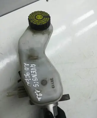 Toyota Avensis T270 Master brake cylinder 0204255330 0204Y24693