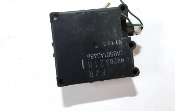 Mitsubishi Galant Air flap motor/actuator mr283218 cab501a048b