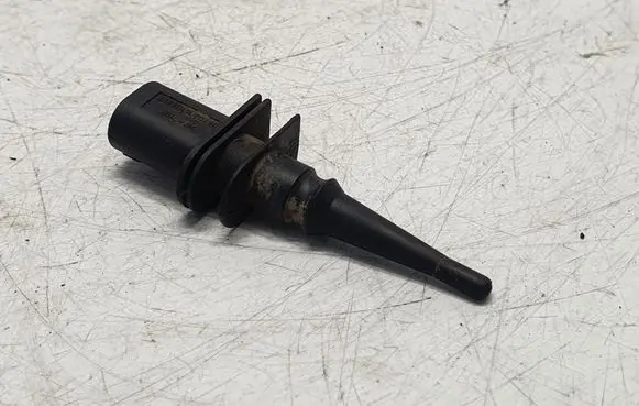 BMW 5 E39 Outside/exterior temperature sensor 6936953 65816936953