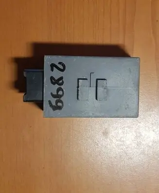 Mazda 626 Rear light relay TYPEGJ85 GJ85