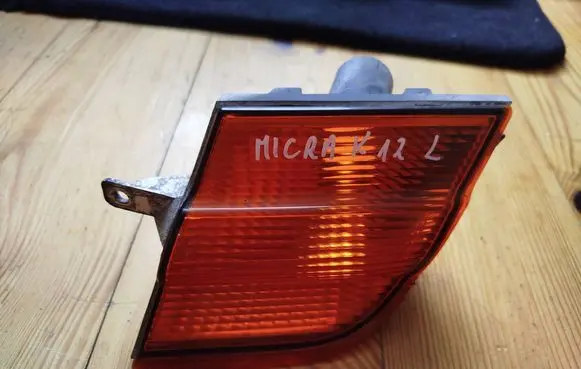 Nissan Micra Front indicator light 89027935