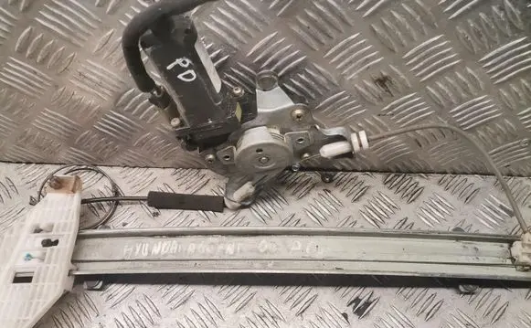Hyundai Accent Front door window regulator with motor 00170963