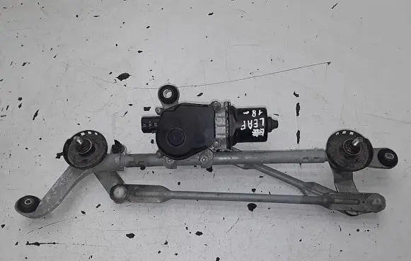 Front wiper linkage