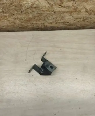 Porsche Cayenne (92A) Fender mounting bracket 7p5821161