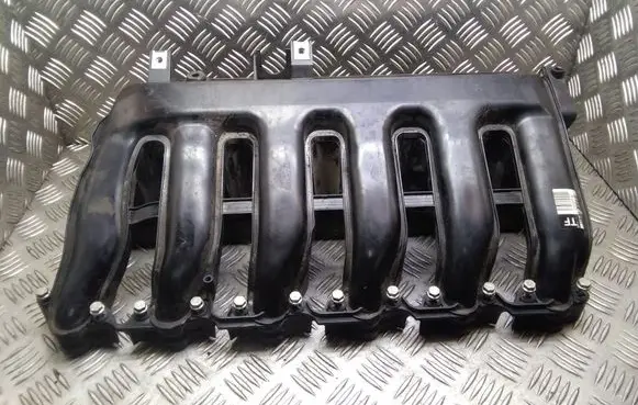 BMW 7 E65 E66 Intake manifold 7790700 7790701