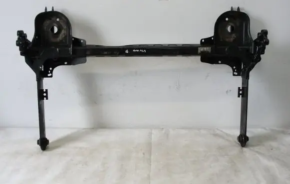 Renault Trafic III (X82) Rear axle beam 