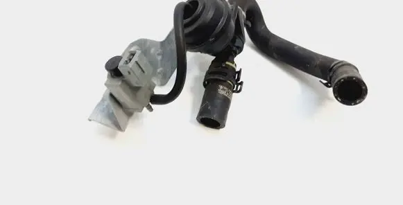 Porsche Boxster 981 Engine coolant pipe/hose 98110681401 E50115602