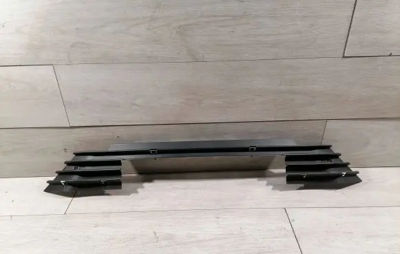 Renault Megane IV Front bumper lower grill 242534881R