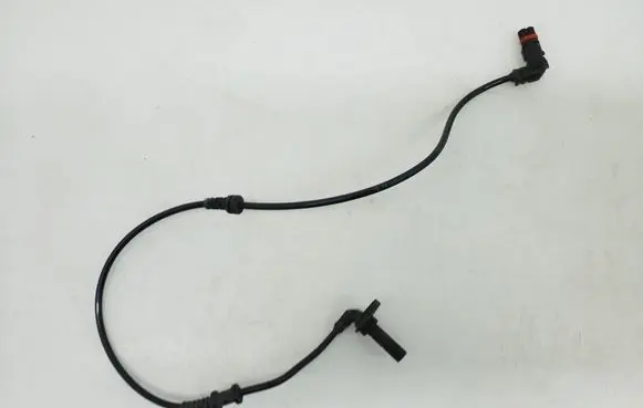 Mercedes-Benz E W212 ABS brake wheel speed sensor A2125400117