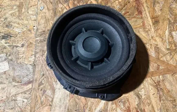 Land Rover Range Rover Velar Front door speaker J8A218808EB 430407771332