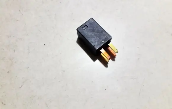 Mitsubishi Grandis Other relay mr538851 2164d61