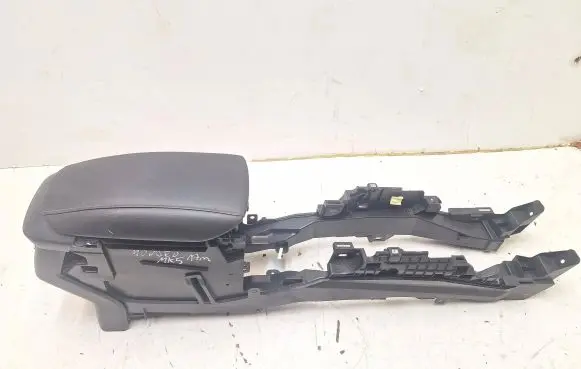 Ford Mondeo MK V Armrest ES73F043B04A