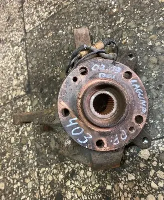 Renault Laguna II Front wheel hub