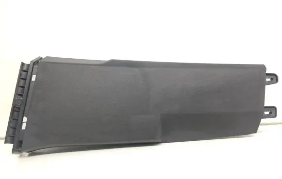 (B) pillar trim (bottom)