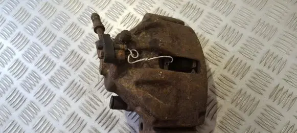 Mercedes-Benz Sprinter W901 W902 W903 W904 Front brake caliper