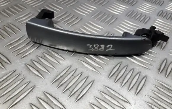 Skoda Fabia Mk2 (5J) Front door exterior handle 5n0837205m