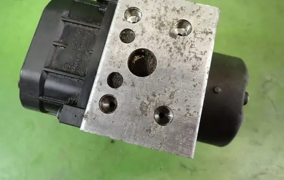 Toyota Yaris ABS Pump