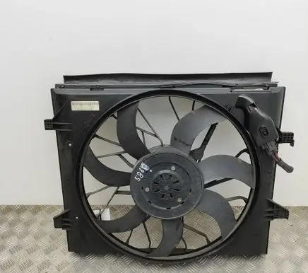 Jeep Grand Cherokee (WK) Radiator cooling fan shroud 745762674 55038994AG