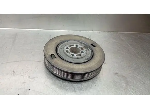 Opel Astra H Crankshaft pulley 55196301
