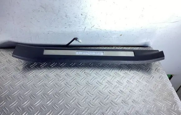 Front sill trim cover