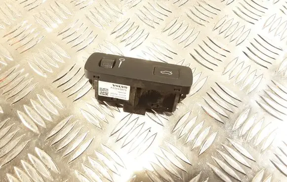 Volvo XC60 Tailgate opening switch 31443873