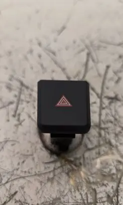 Toyota C-HR II Hazard light switch 84332F4100