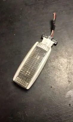 Volkswagen PASSAT B5 Other interior light 3b0947113
