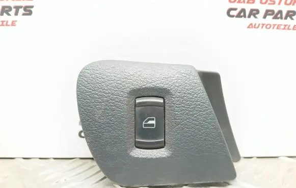 Skoda Octavia Mk1 (1U) Electric window control switch 1U1867186