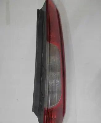 Ford Mondeo MK IV Rear/tail lights 13A602