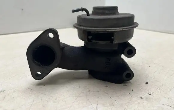 Honda Civic EGR valve 6cB61225