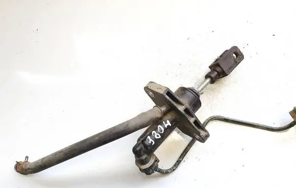 Suzuki SX4 Clutch master cylinder 2381079j01 23810-79j01