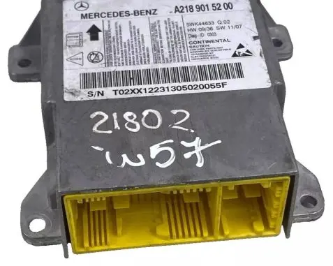 Mercedes-Benz CLS C218 X218 Airbag control unit/module A2189015200