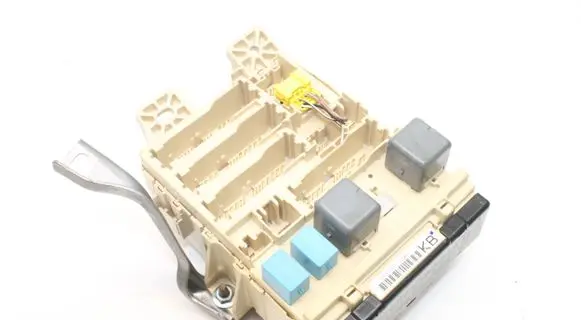 Lexus RX 450H Fuse box set
