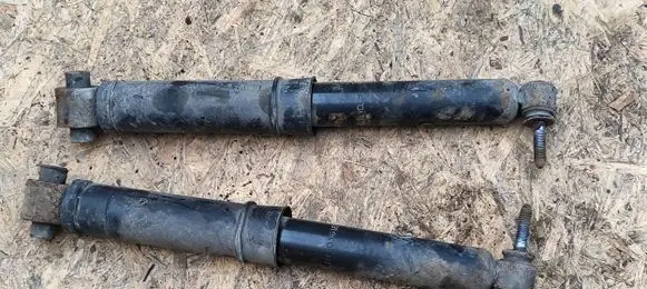 Renault Megane II Rear shock absorber/damper 8200398658