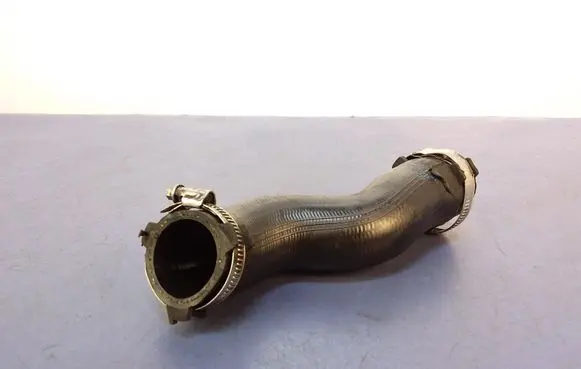 Audi Q7 4L Air intake hose/pipe 7L8145979