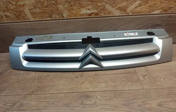 Citroen Berlingo Front grill 9644758077