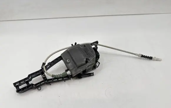 BMW 3 F30 F35 F31 Rear door exterior handle/bracket 7332268